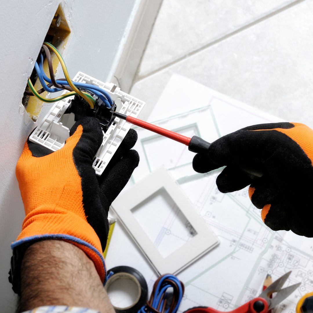 Local electrical clearance contractors